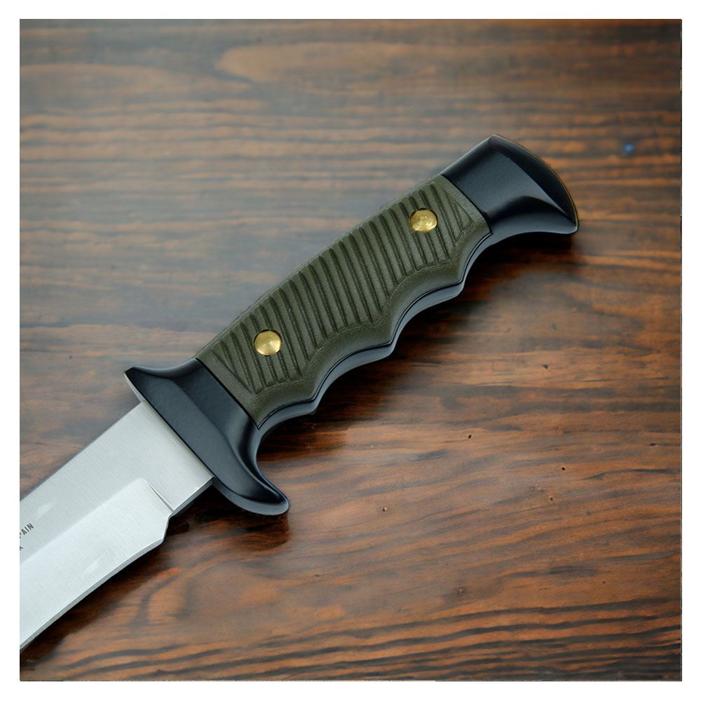 Victorinox Avcı Bıçağı Plastik Sap Kılıf 4.2243